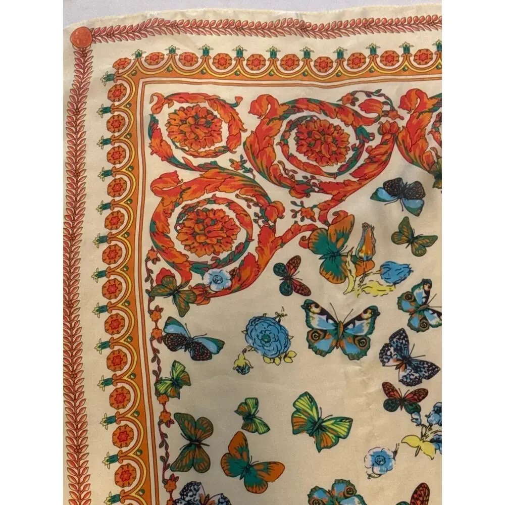 Vintage butterfly print